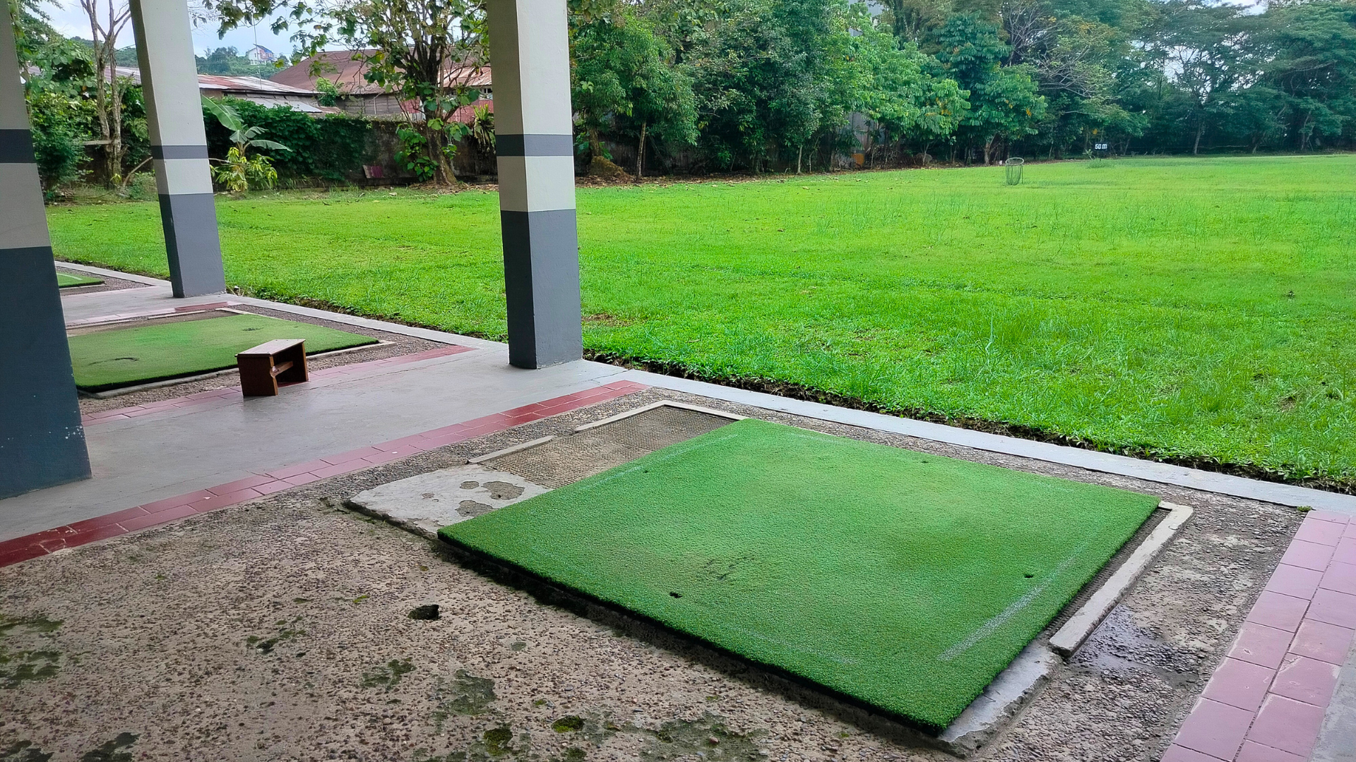 Galeri Big Golf Driving Range - galeri-2.png